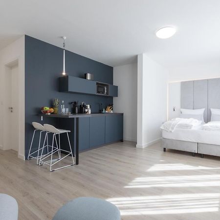 Zzzpace Smart-Hotel Bielefeld Zentrum Buitenkant foto