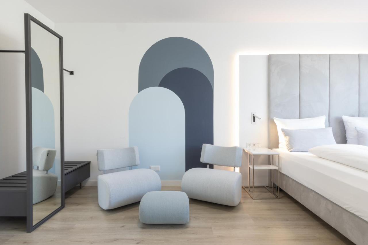 Zzzpace Smart-Hotel Bielefeld Zentrum Buitenkant foto